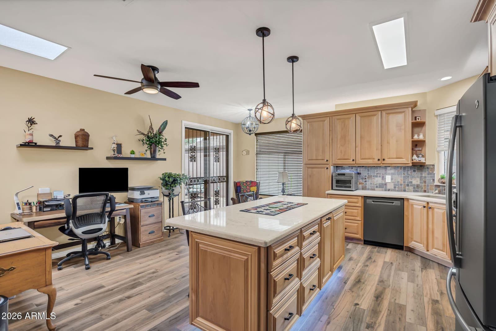 19949 N Greenview Drive, Sun City West, AZ 85375 — photo 8 of 38
