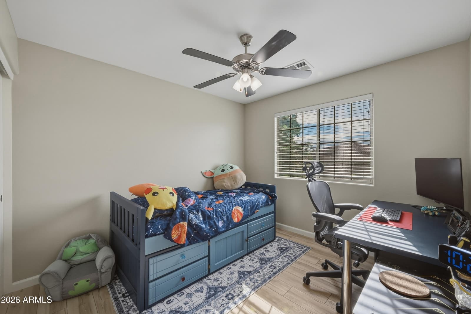 3868 S Stallion Drive, Gilbert, AZ 85297 — photo 13 of 30