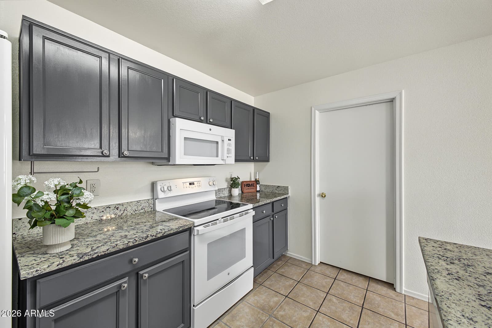 1750 E Renegade Trail, San Tan Valley, AZ 85143 — photo 18 of 43