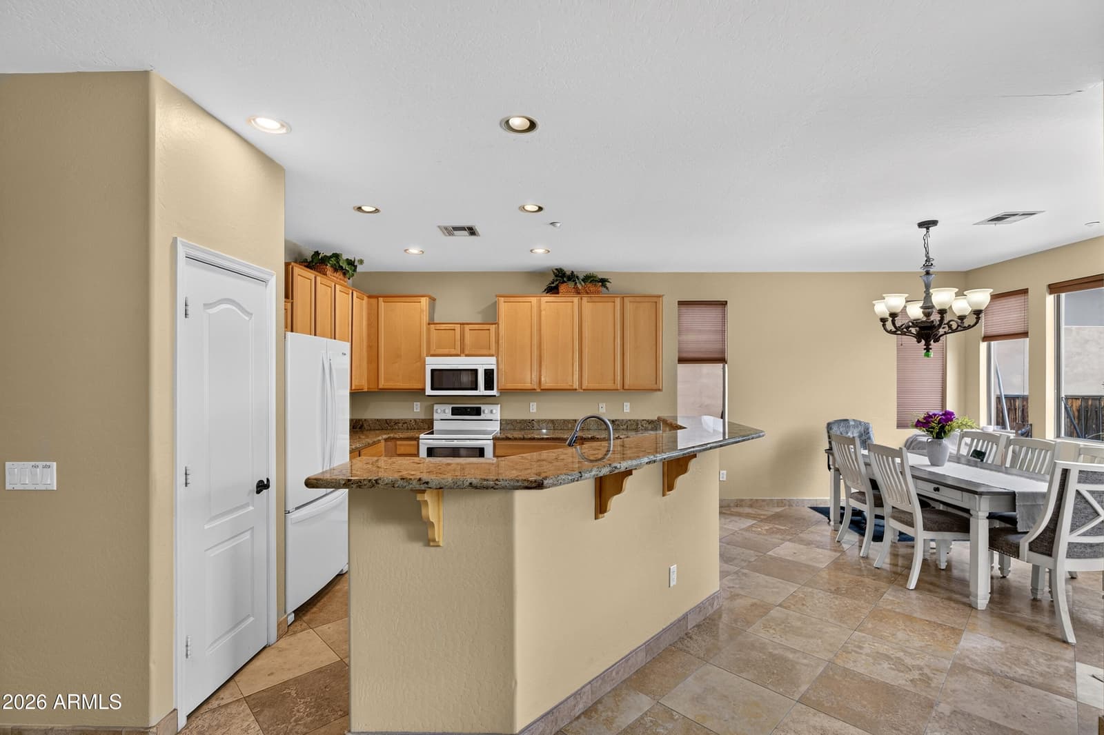 9811 N Desert Rose Drive, Fountain Hills, AZ 85268 — photo 8 of 52