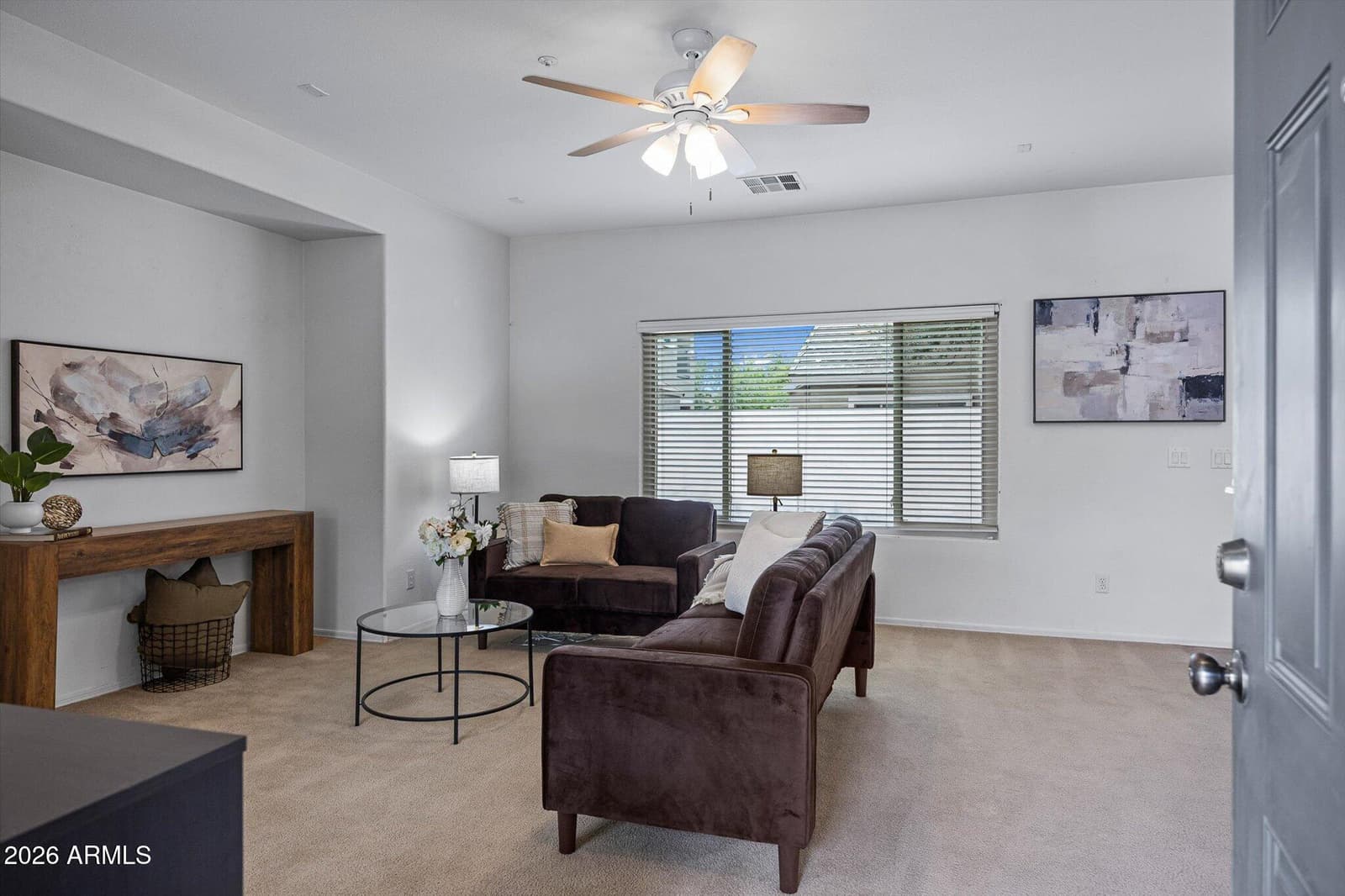 2903 S Nielson Street, Gilbert, AZ 85295 — photo 4 of 32