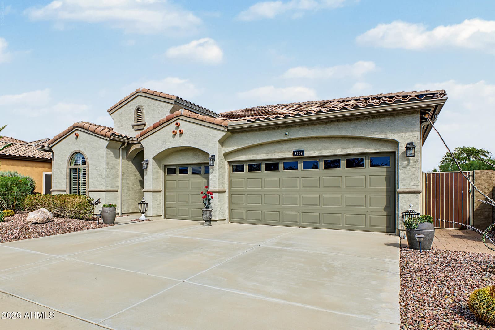 5407 N 191st Drive, Litchfield Park, AZ 85340 — photo 3 of 35