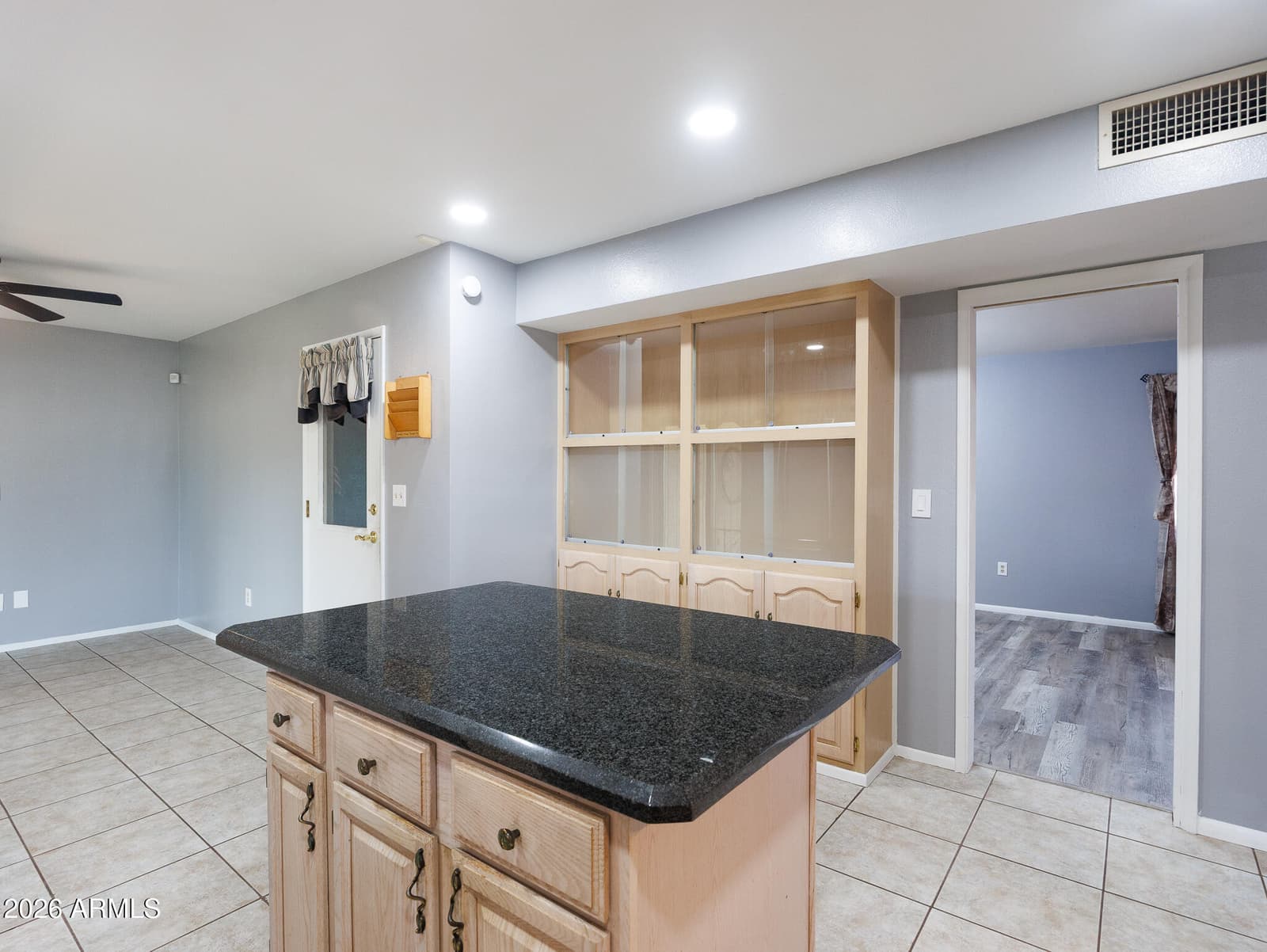 303 E Markley Drive, Casa Grande, AZ 85122 — photo 15 of 66