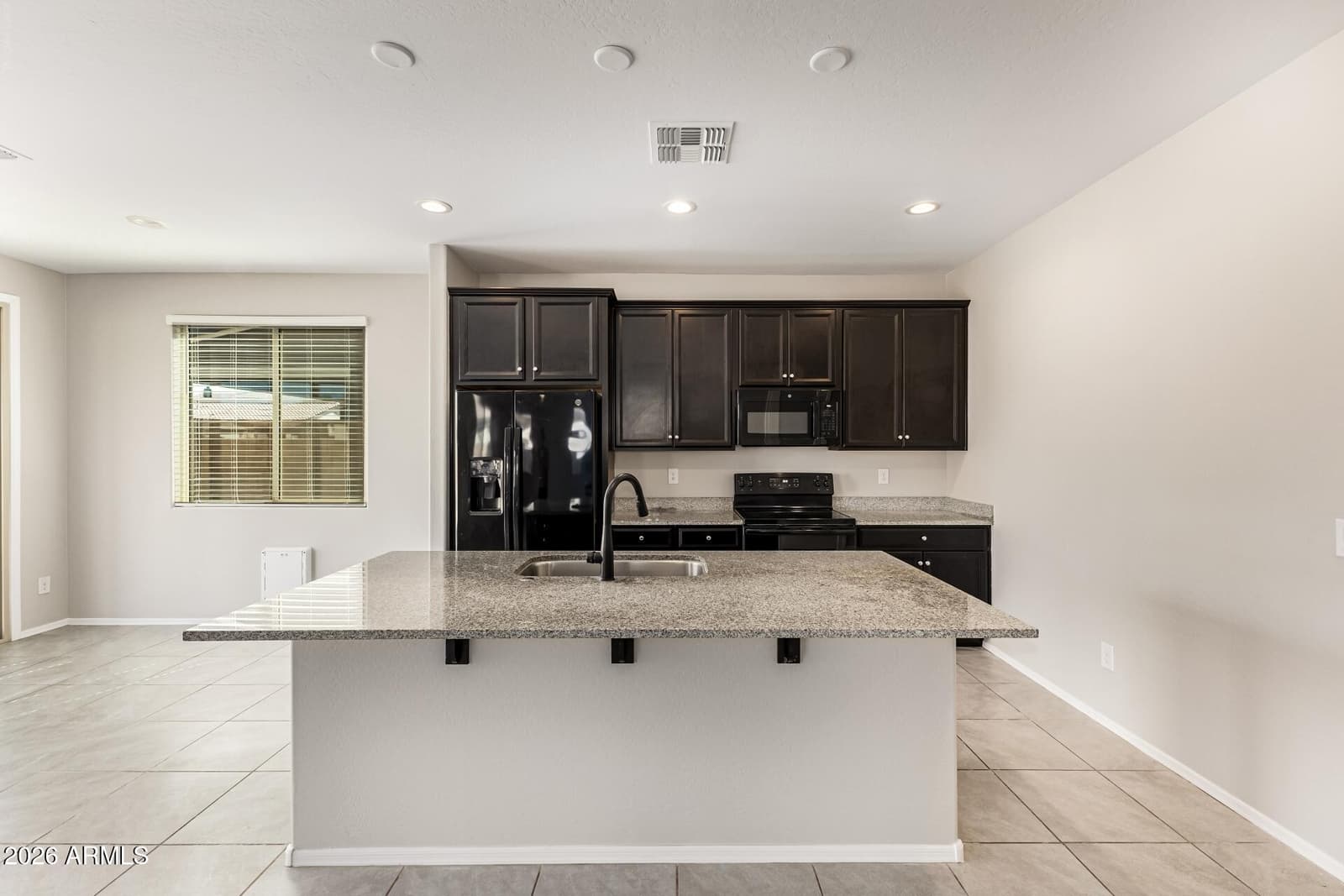 44200 W Palo Aliso Way, Maricopa, AZ 85138 — photo 11 of 39