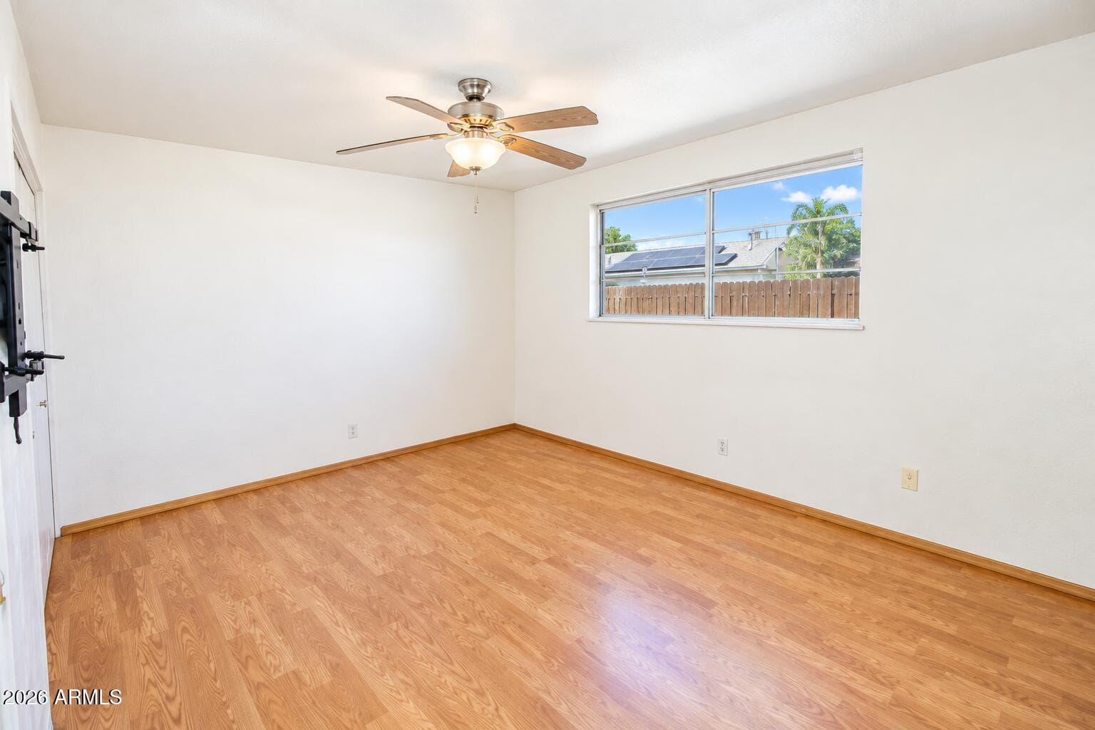12811 N 29th Drive, Phoenix, AZ 85029 — photo 3 of 14