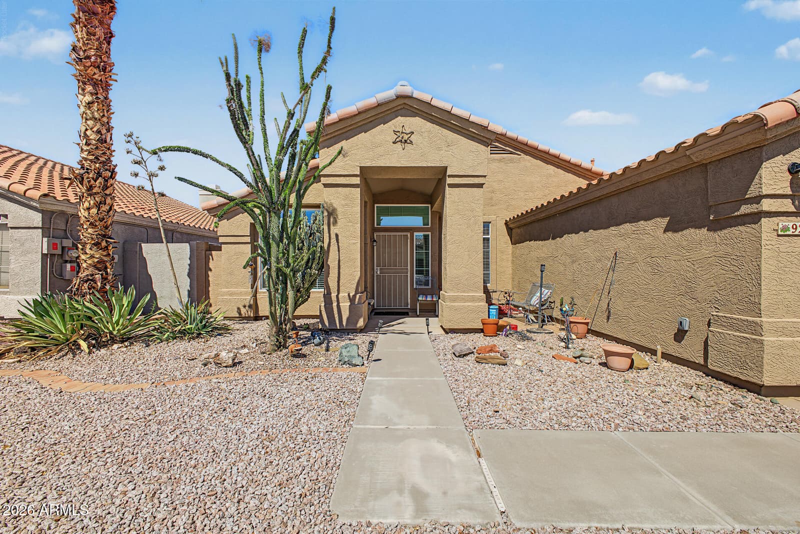 9218 W Saint John Road, Peoria, AZ 85382 — photo 7 of 40