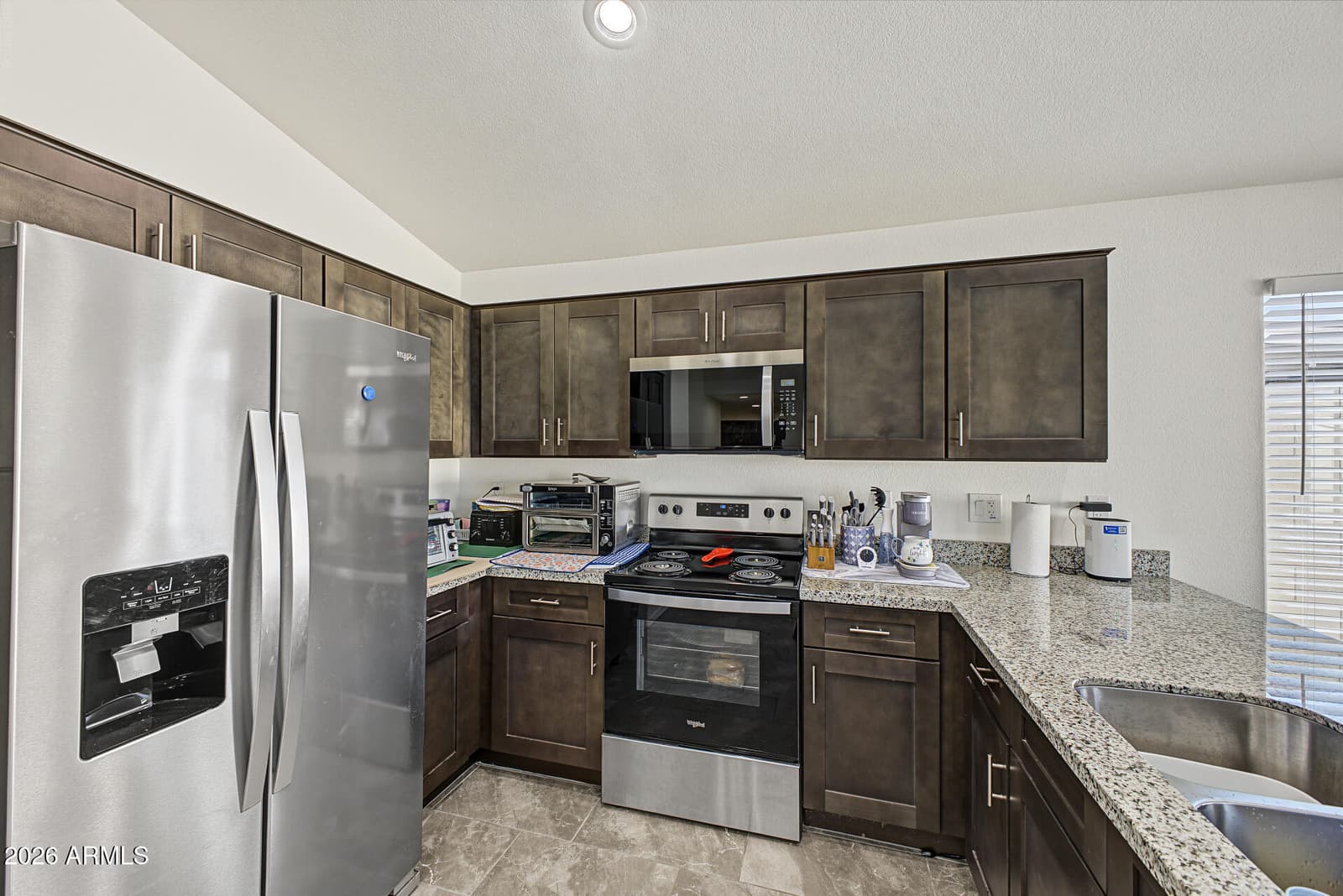 9218 W Saint John Road, Peoria, AZ 85382 — photo 15 of 40