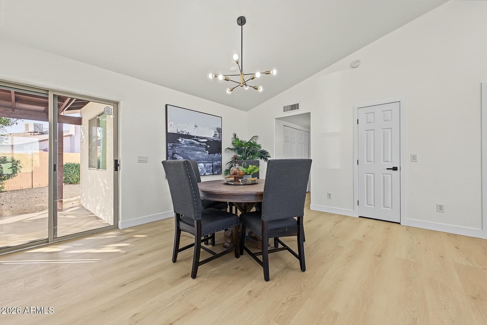 18836 N 2nd Drive, Phoenix, AZ 85027 — photo 4 of 23