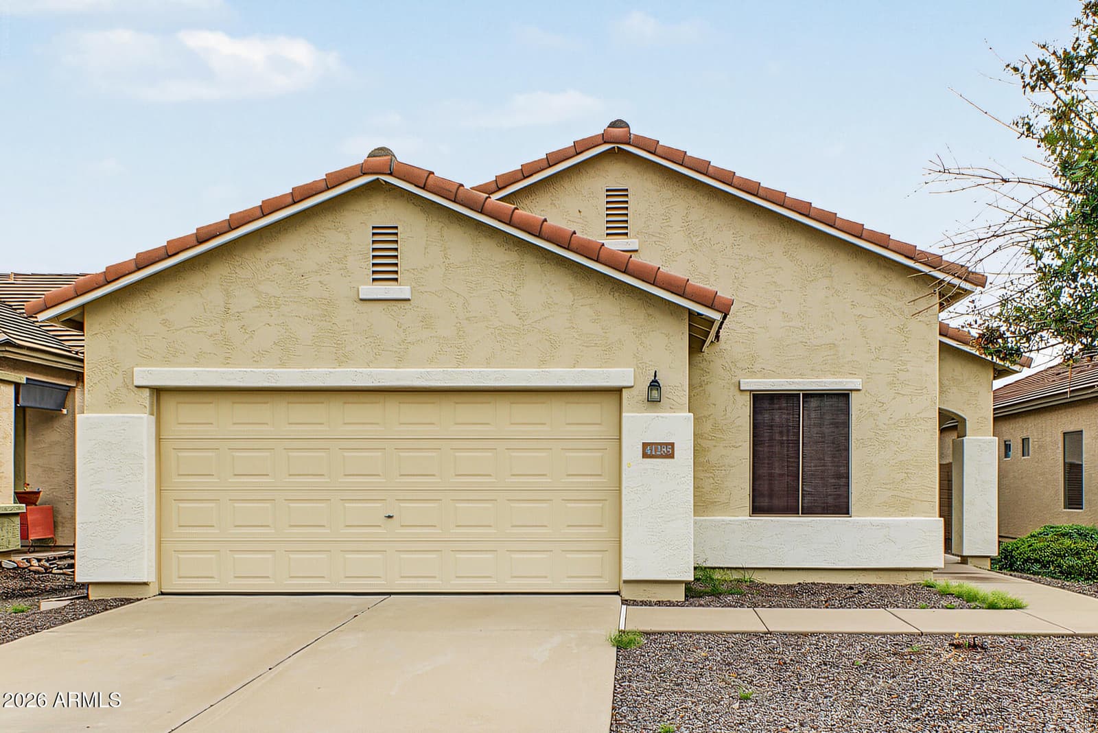 41285 N STENSON Drive, San Tan Valley, AZ 85140