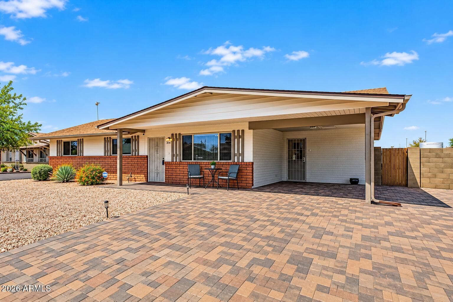 314 W Pinon Avenue, Gilbert, AZ 85233 — photo 4 of 31
