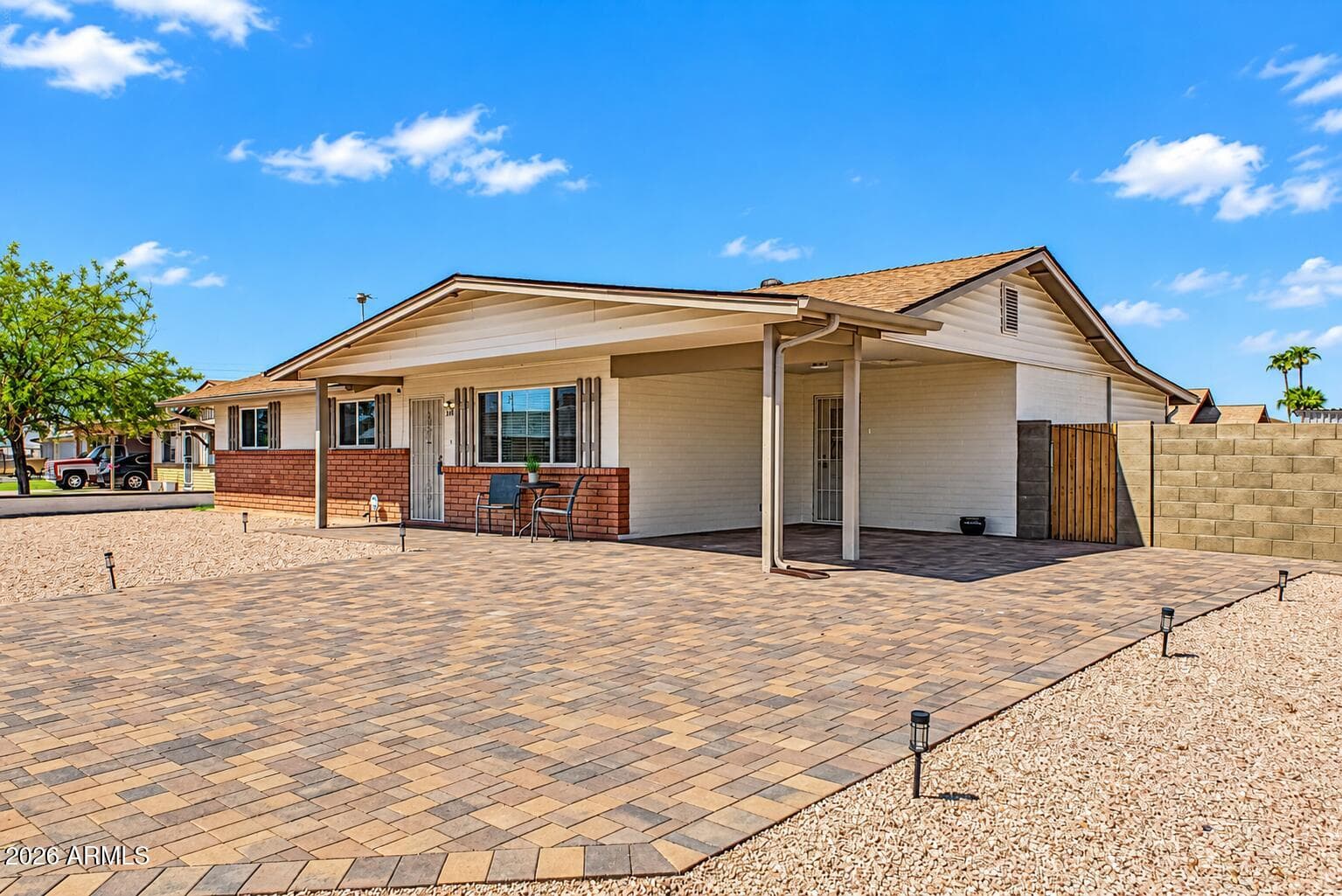 314 W Pinon Avenue, Gilbert, AZ 85233 — photo 5 of 31