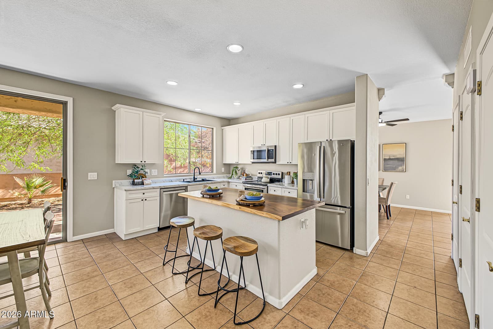 13669 W Cypress Street, Goodyear, AZ 85395 — photo 9 of 52