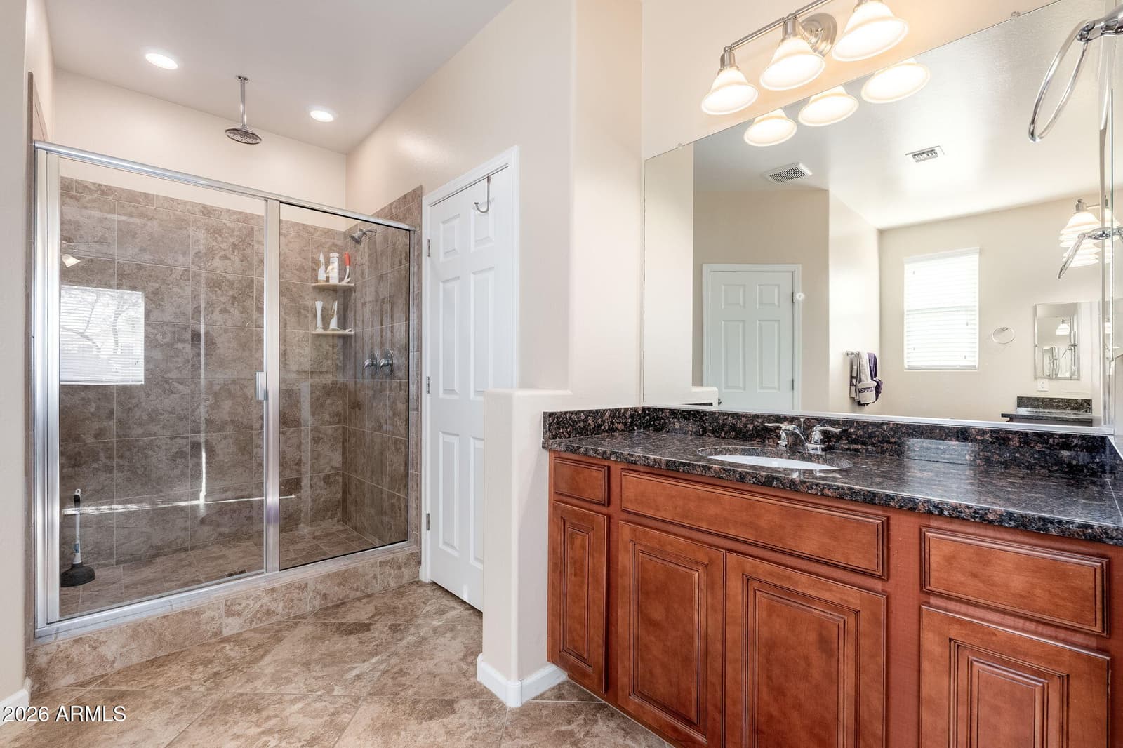 12935 W Flynn Lane, Glendale, AZ 85307 — photo 11 of 38