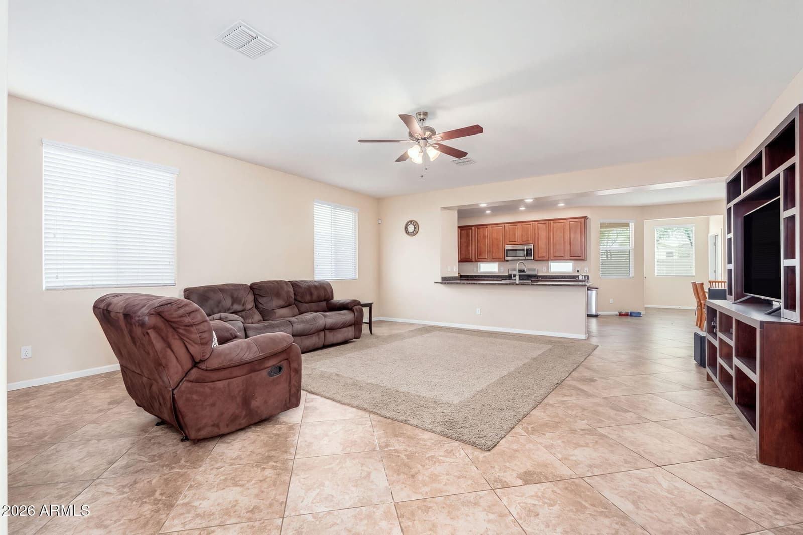 12935 W Flynn Lane, Glendale, AZ 85307 — photo 3 of 38