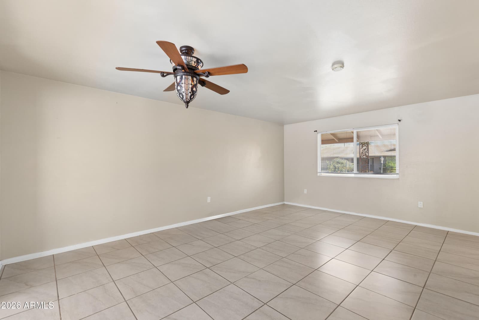 10229 W Pinehurst Drive, Sun City, AZ 85351 — photo 4 of 21