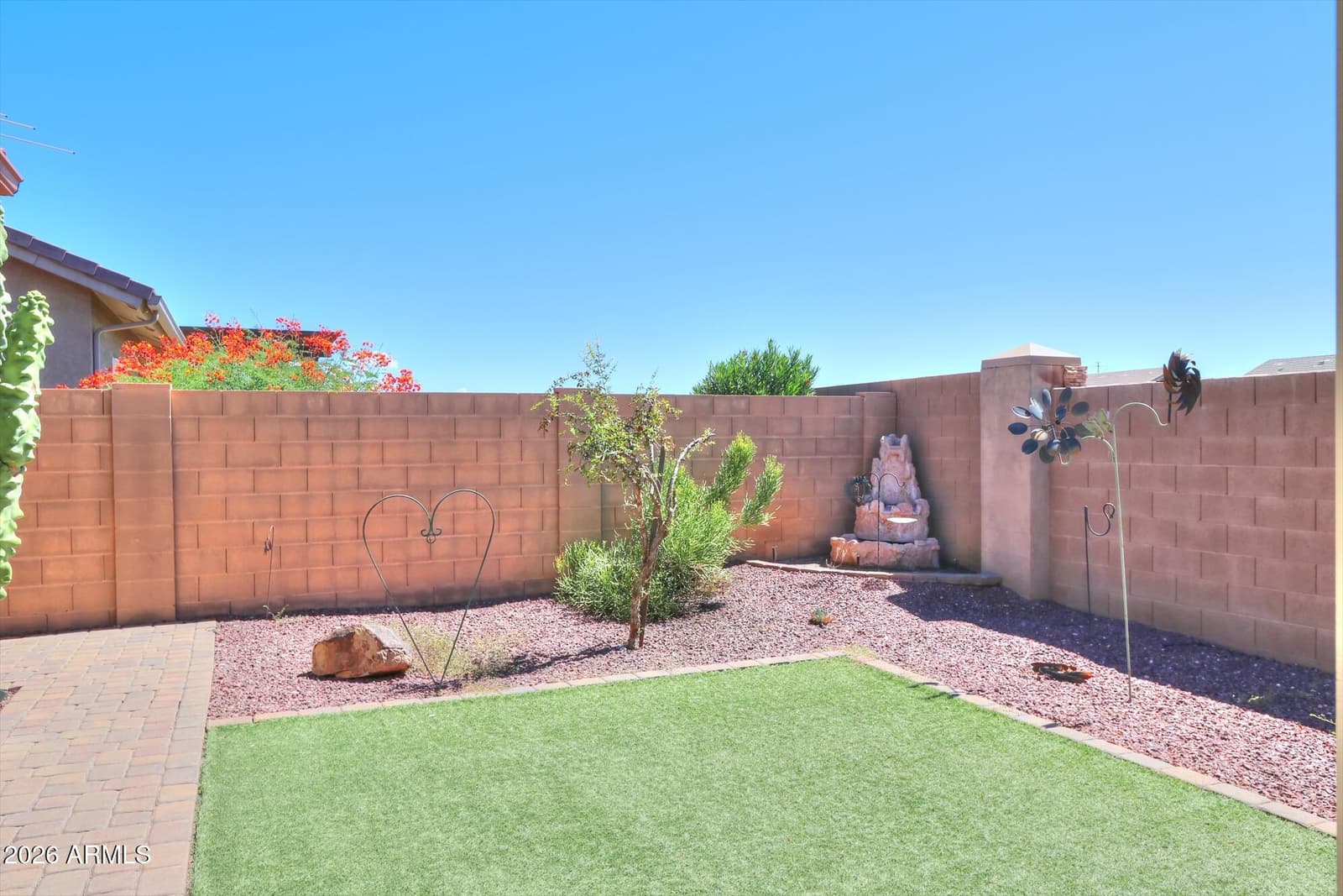 11539 E Nell Avenue, Mesa, AZ 85209 — photo 4 of 22