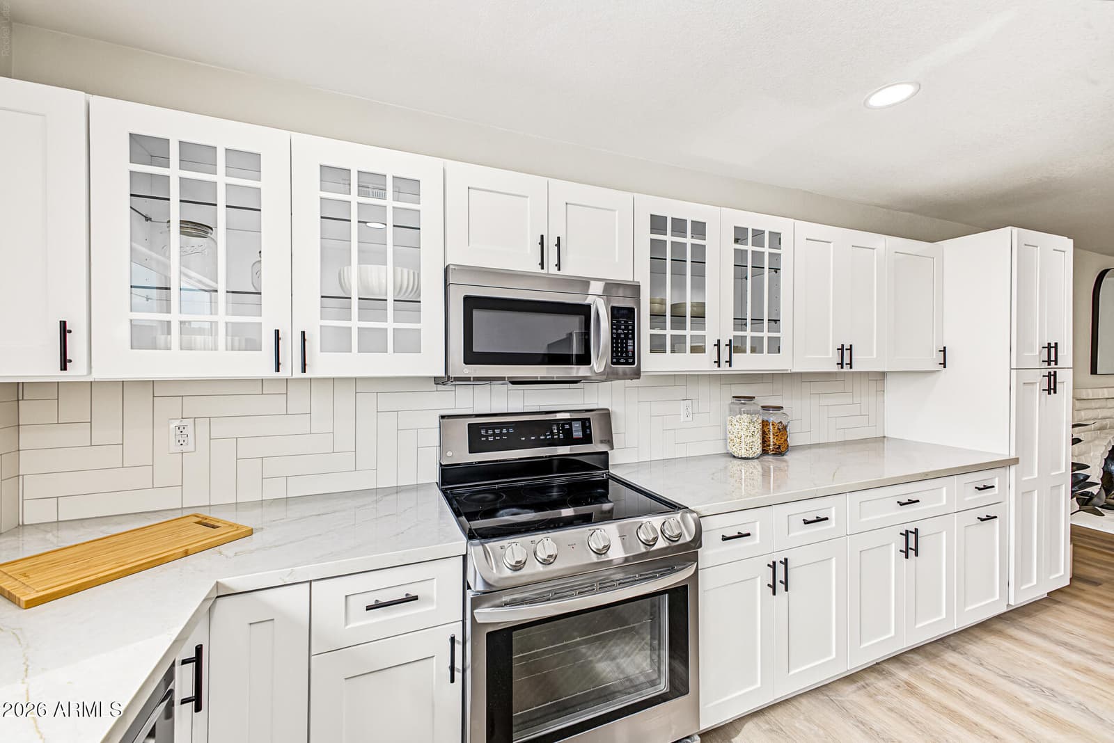 14216 N 39th Drive, Phoenix, AZ 85053 — photo 16 of 37