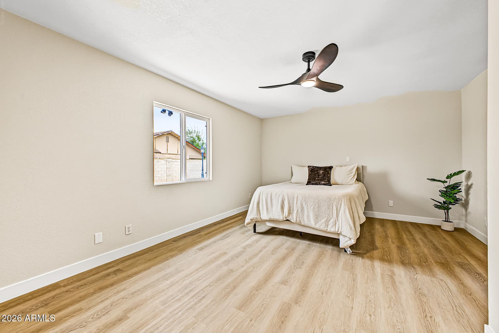 14216 N 39th Drive, Phoenix, AZ 85053 — photo 20 of 37