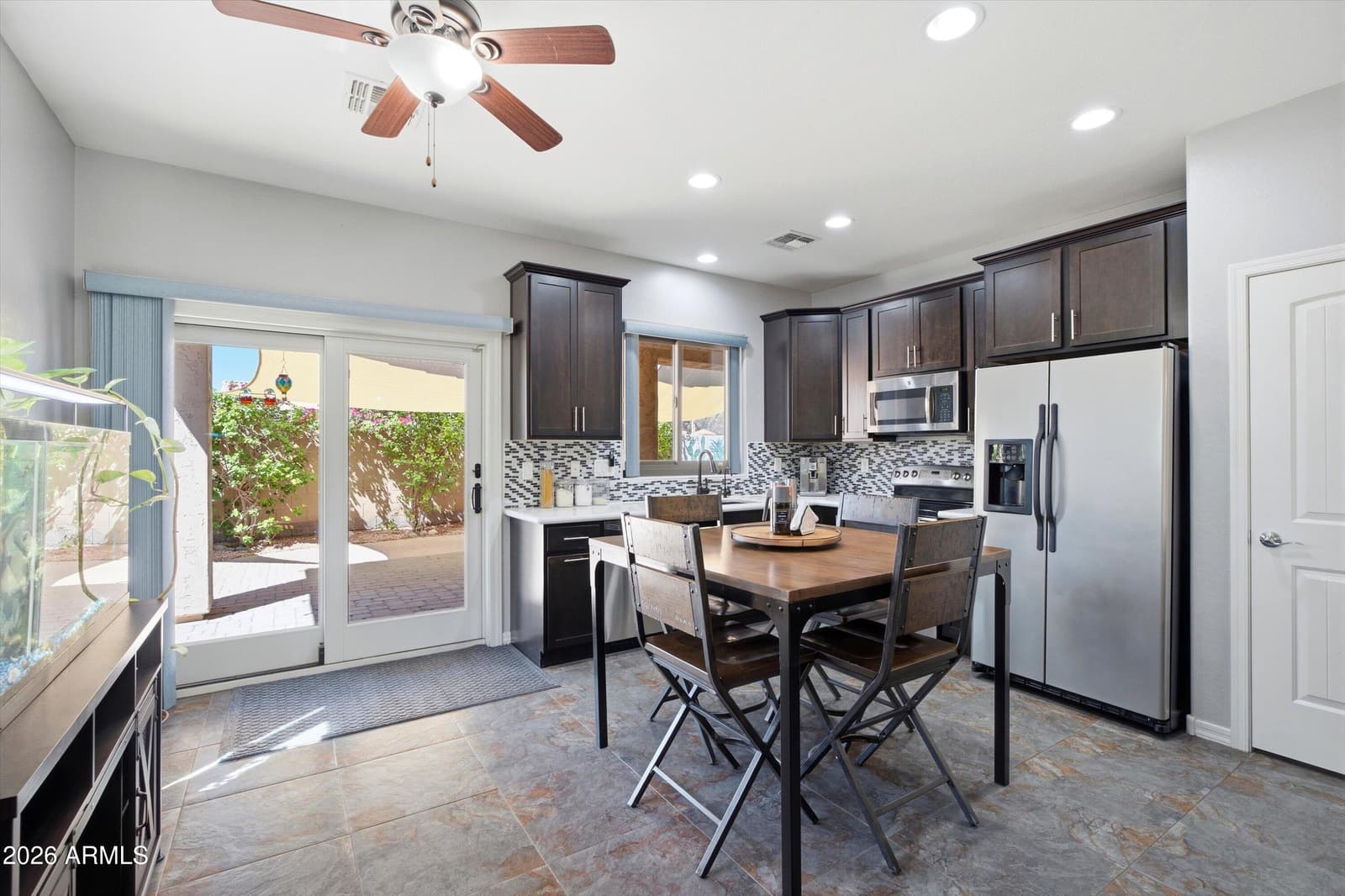 2416 S 104th Lane, Tolleson, AZ 85353 — photo 10 of 24
