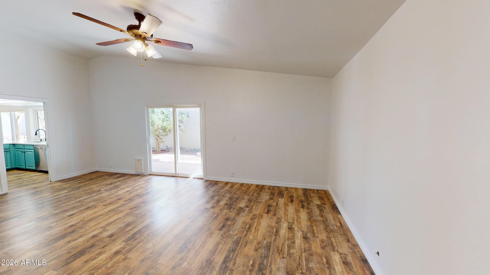 5134 W Purdue Avenue, Glendale, AZ 85302 — photo 5 of 34