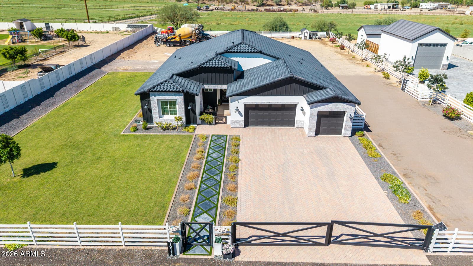 10114 S 32nd Drive, Laveen, AZ 85339 — photo 45 of 57