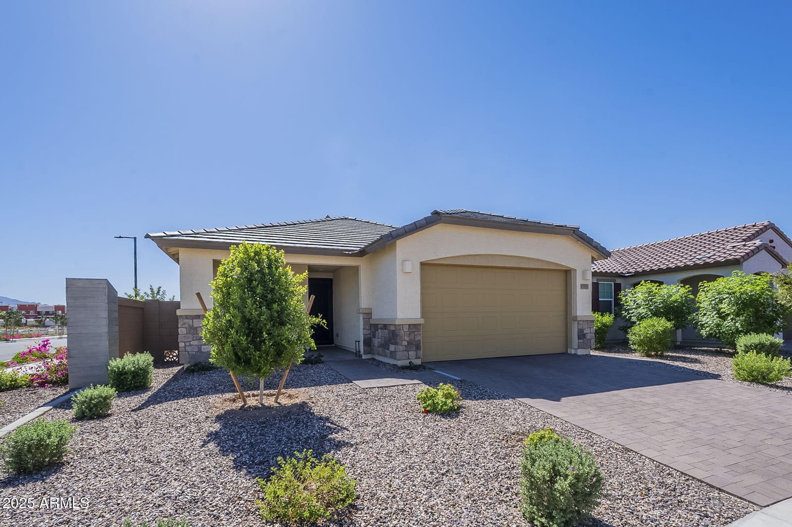 15551 W Kendall Street, Goodyear, AZ 85338 — photo 5 of 37