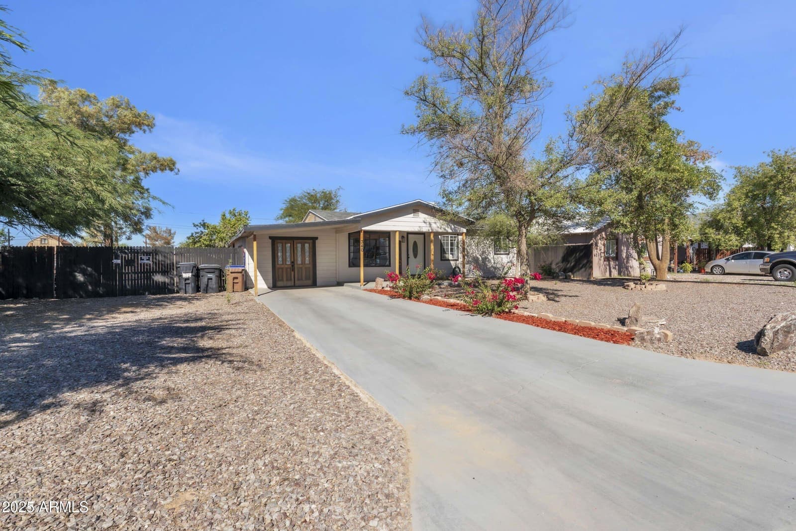 340 W Lindbergh Avenue, Coolidge, AZ 85128 — photo 2 of 27