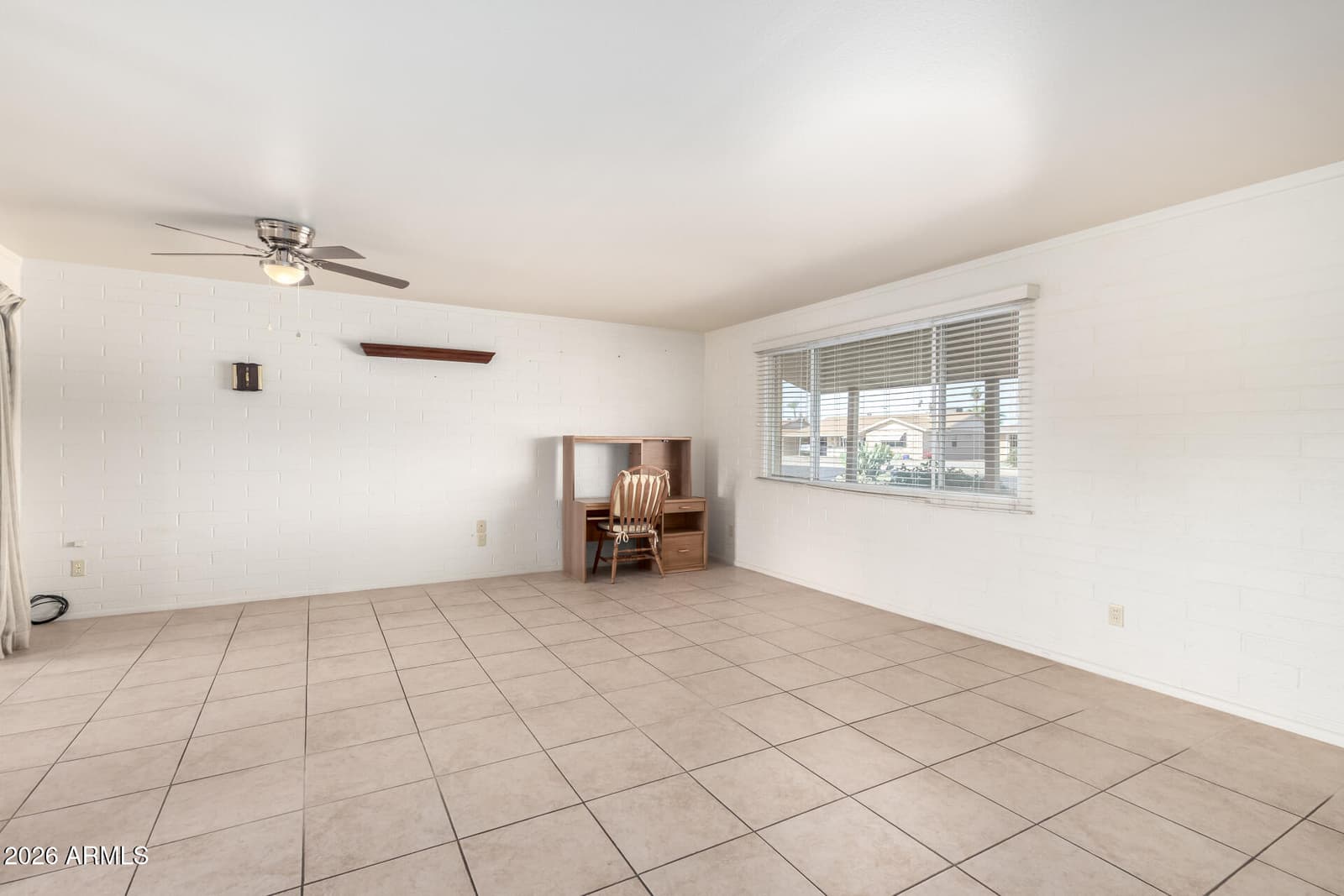 11023 W Sun City Boulevard, Sun City, AZ 85351 — photo 7 of 24