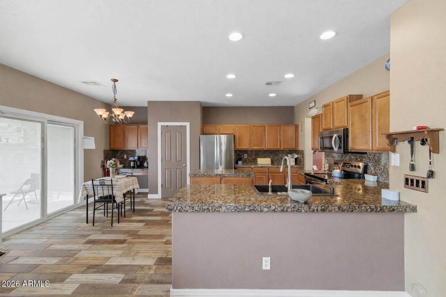 10702 E Marigold Lane, Florence, AZ 85132 — photo 6 of 48
