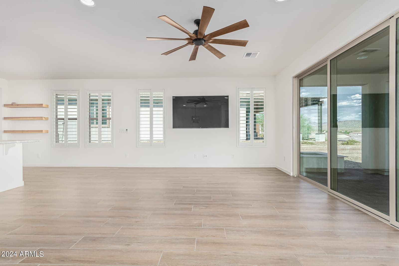 4122 DESERT MOON Drive, Wickenburg, AZ 85390 — photo 14 of 28