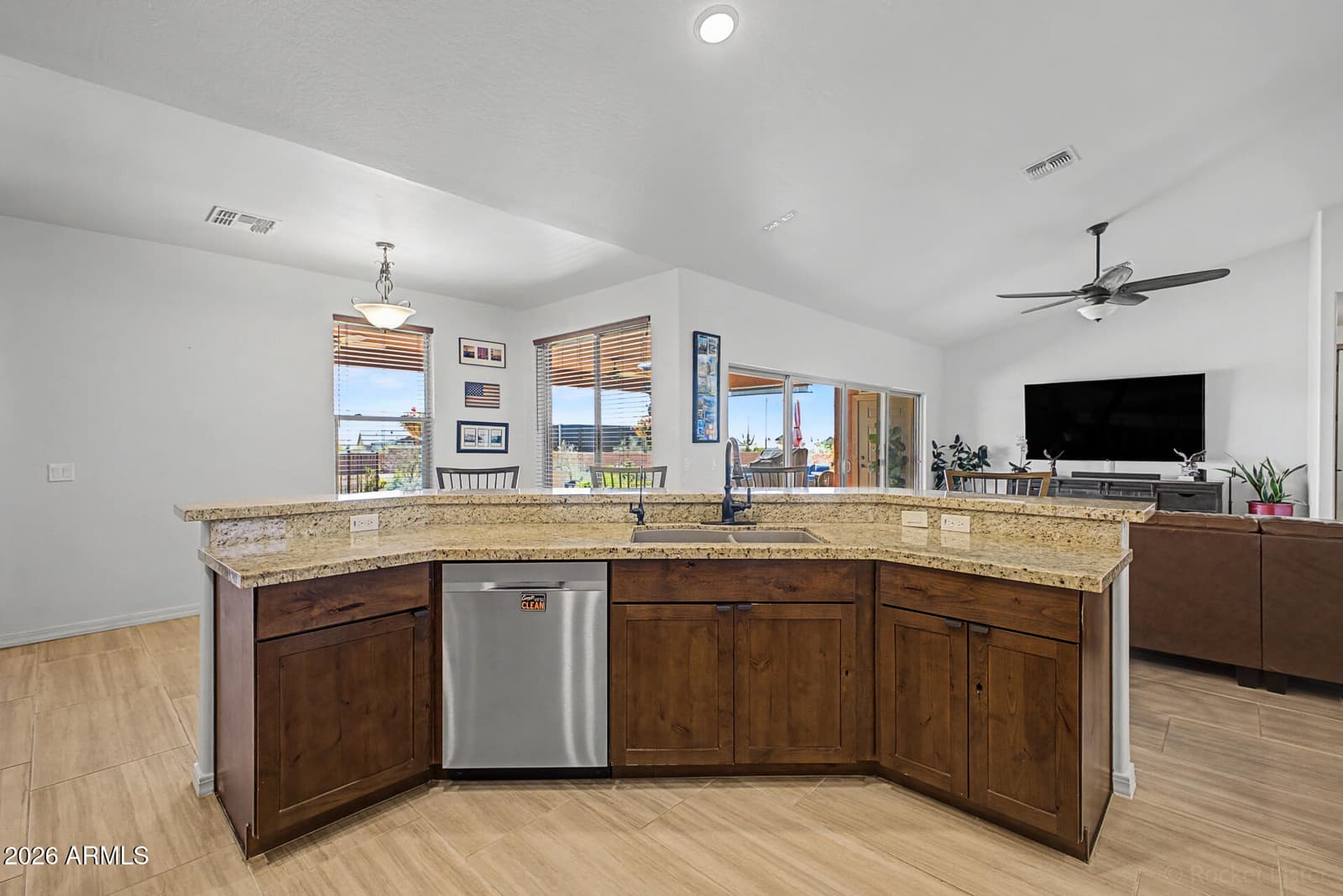 5107 E 14th Avenue, Apache Junction, AZ 85119 — photo 20 of 64