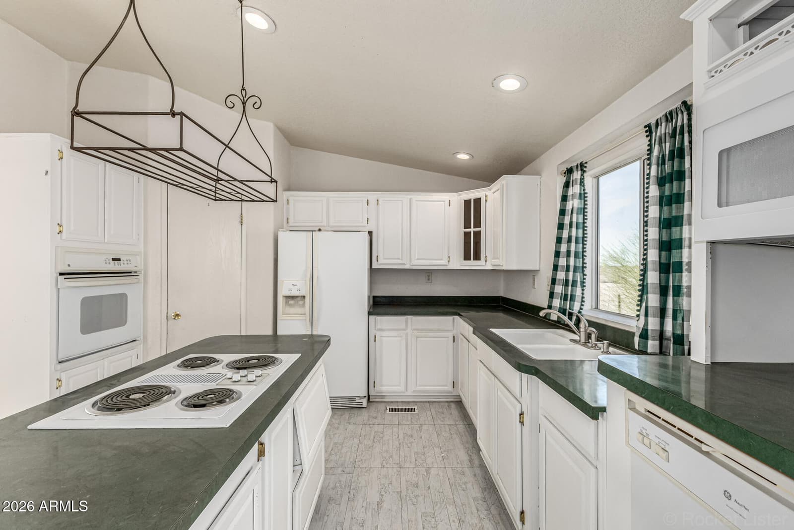 2934 N 333rd Avenue, Tonopah, AZ 85354 — photo 16 of 35