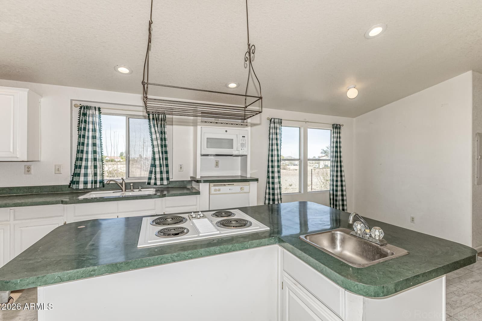 2934 N 333rd Avenue, Tonopah, AZ 85354 — photo 18 of 35