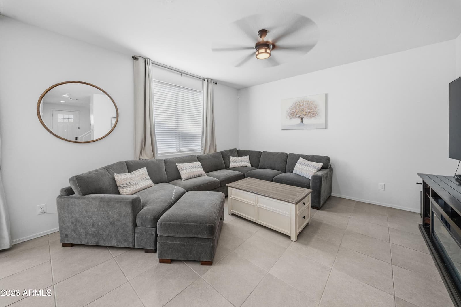 419 N 110th Drive, Avondale, AZ 85323 — photo 5 of 39