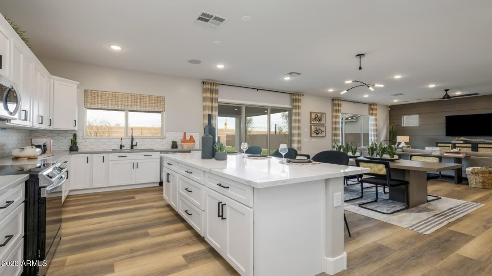 12712 W Corona Avenue, Avondale, AZ 85323 — photo 11 of 28