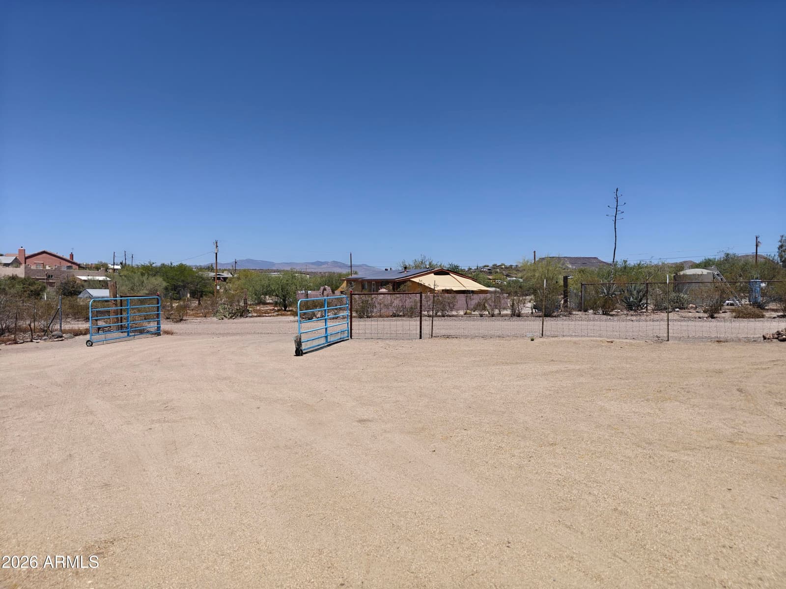 2417 W Roughrider Road, New River, AZ 85087 — photo 5 of 28