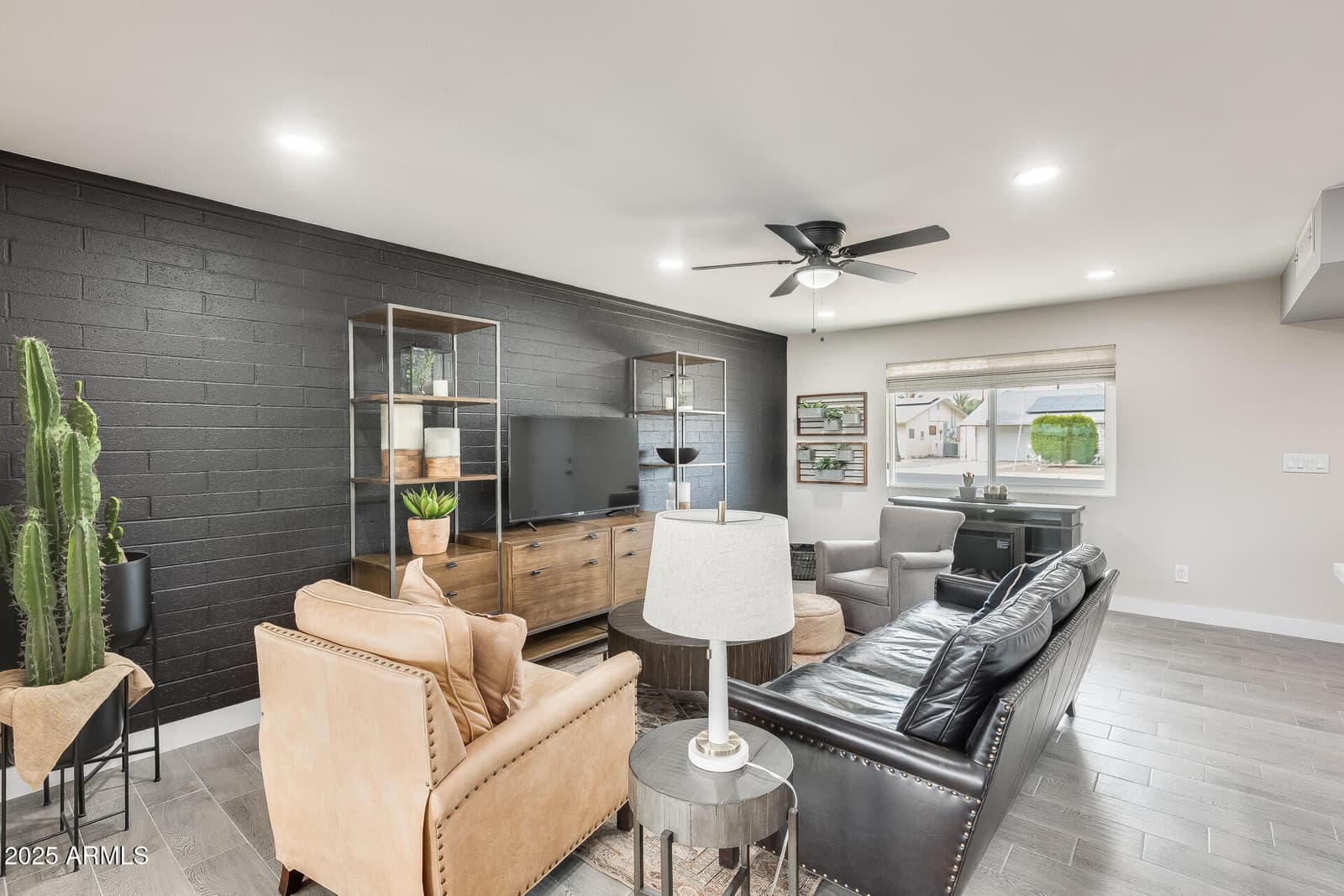 10801 W El Dorado Drive, Sun City, AZ 85351 — photo 12 of 39