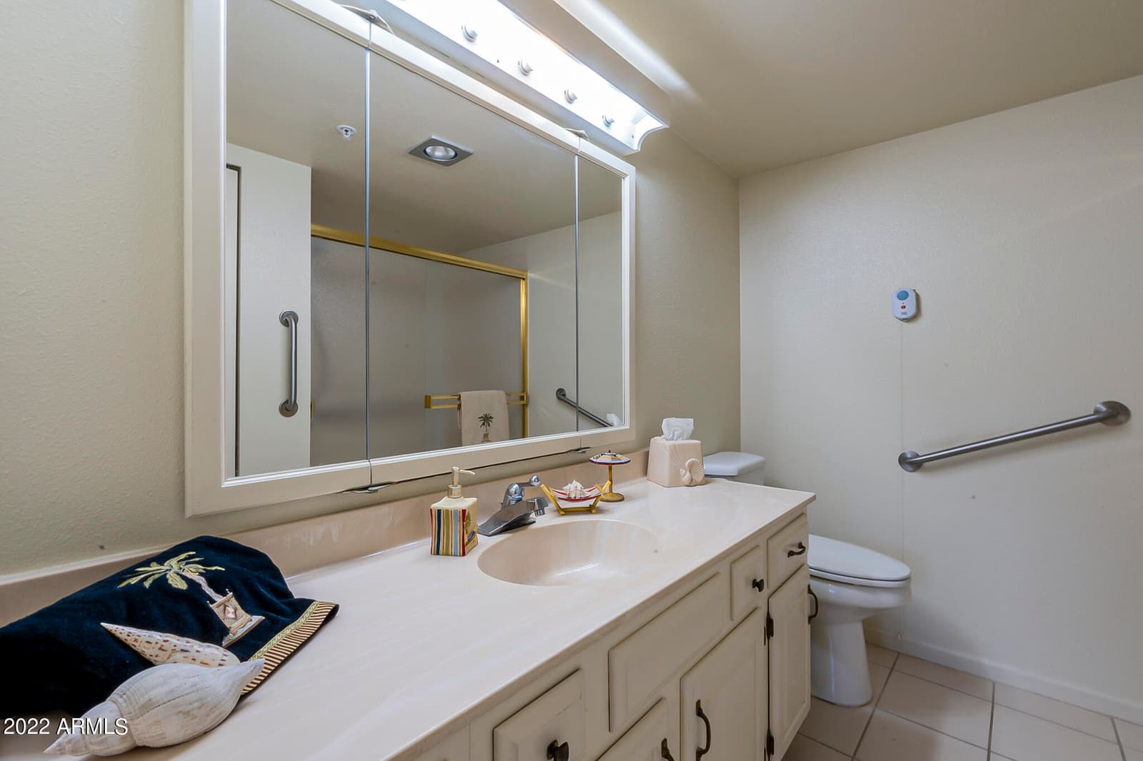 10330 W Thunderbird Boulevard B204, Sun City, AZ 85351 — photo 13 of 35