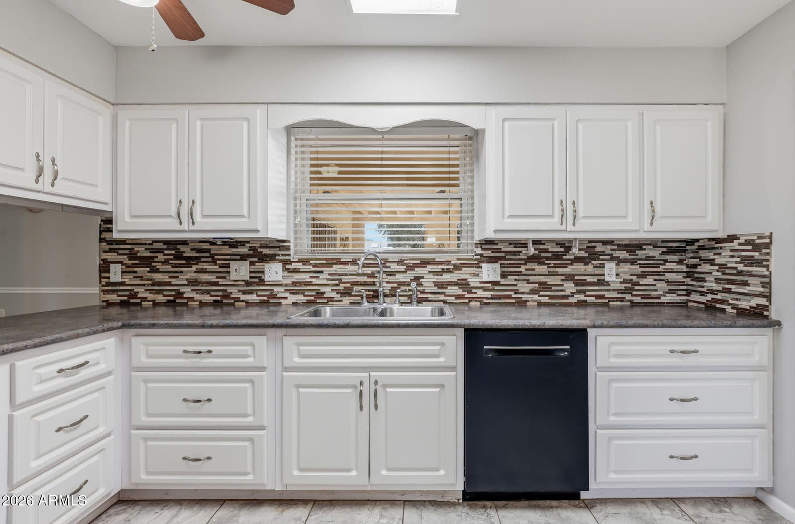 10847 N 108th Drive, Sun City, AZ 85351 — photo 3 of 47