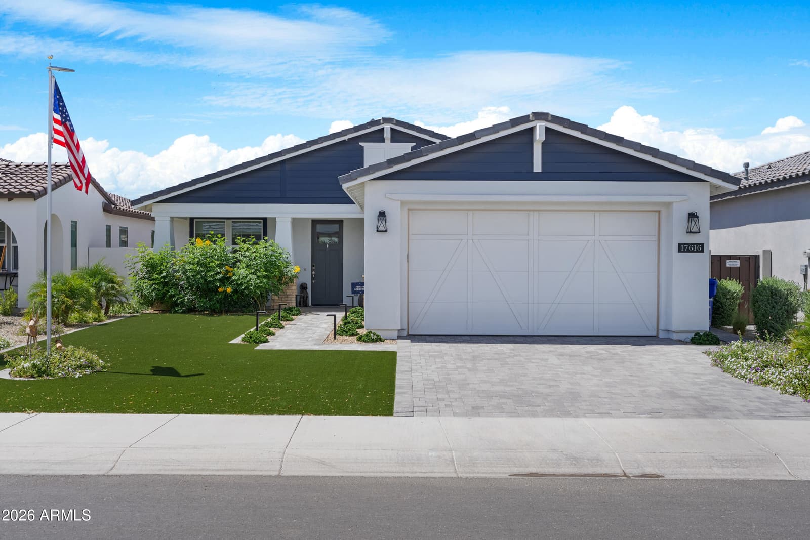 17616 W Middlebury Street, Surprise, AZ 85388 — photo 4 of 47