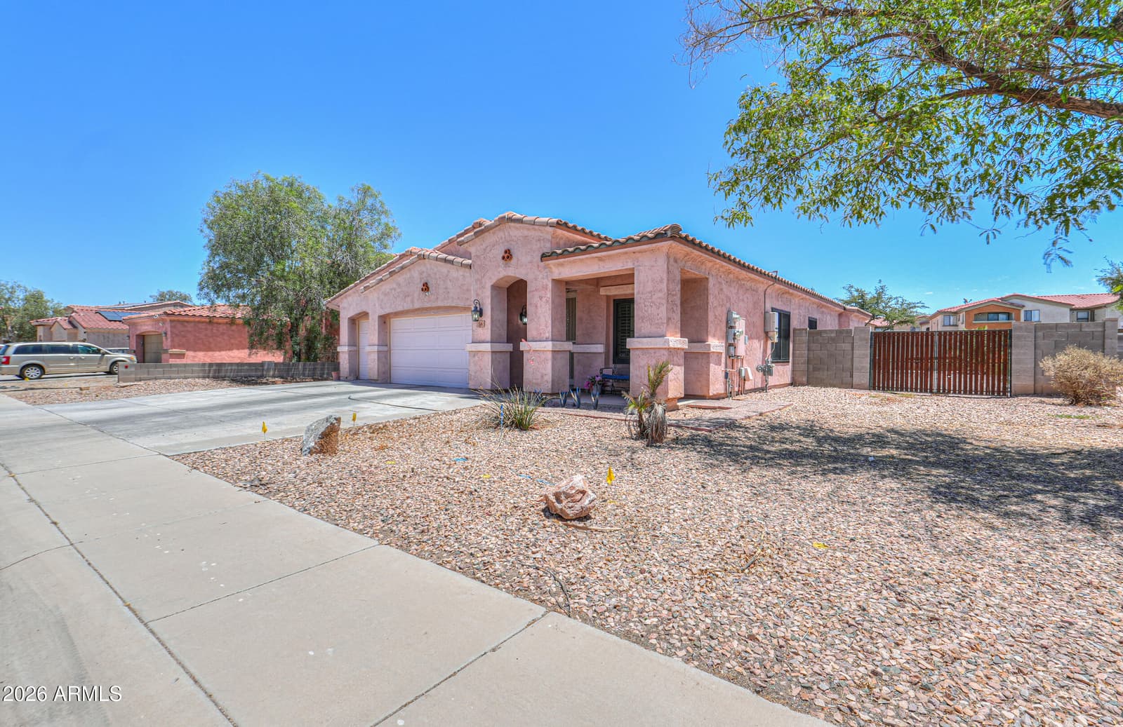 56 N Southfork Drive, Casa Grande, AZ 85122 — photo 2 of 58