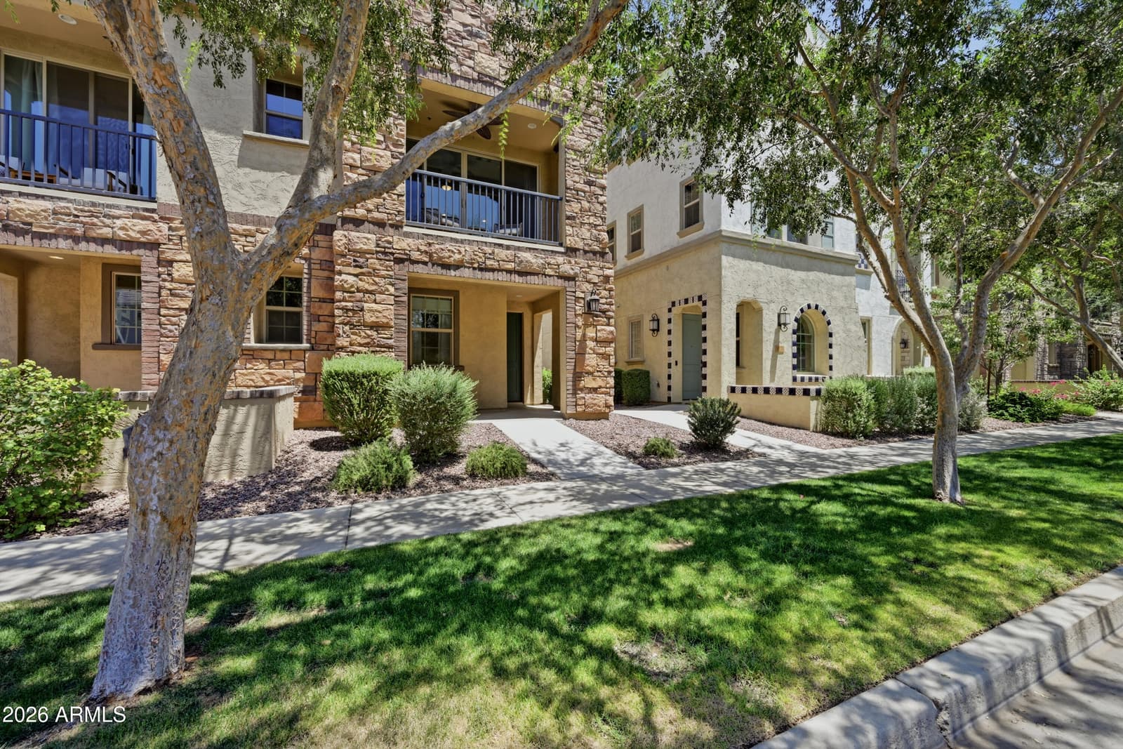 1673 E DOGWOOD Lane, Gilbert, AZ 85295