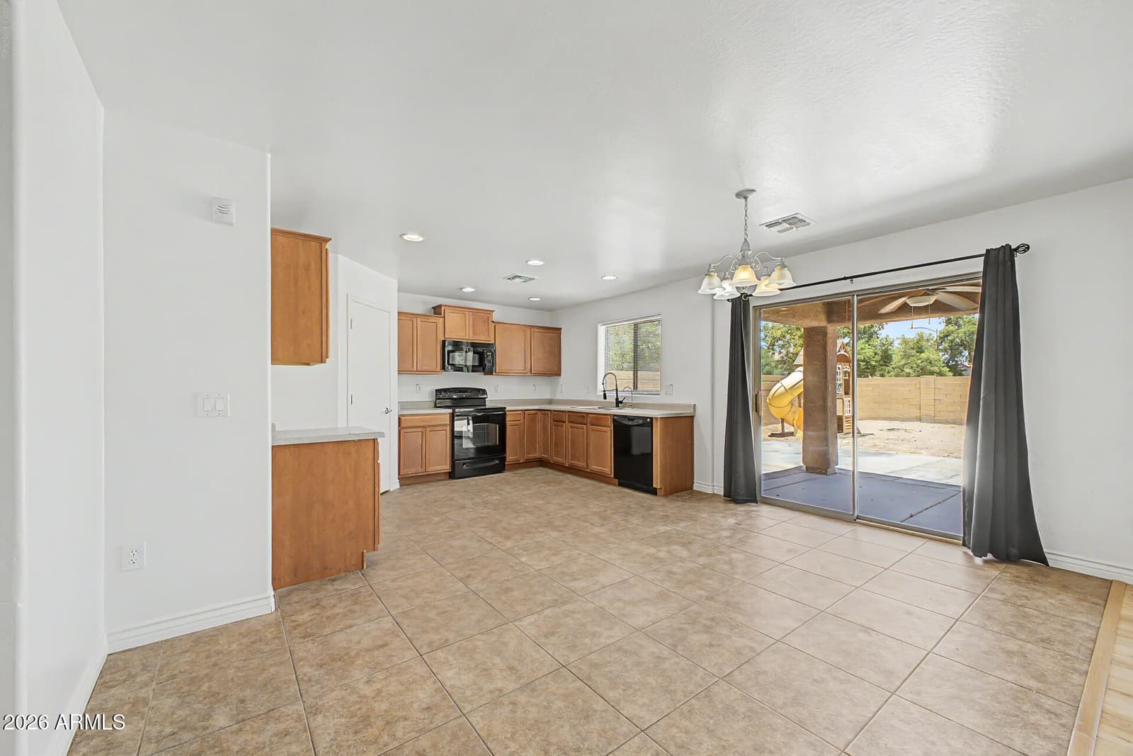 4732 W Ginger Avenue, Coolidge, AZ 85128 — photo 12 of 50