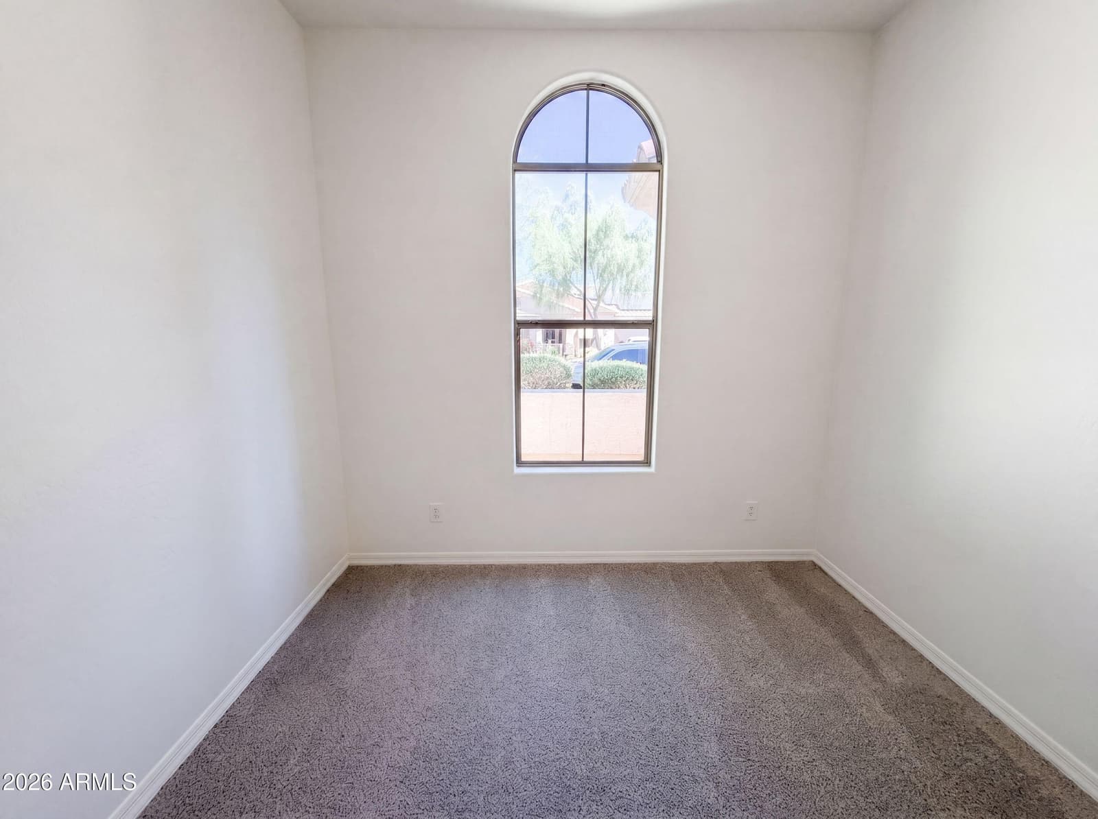 4615 W Powell Drive, New River, AZ 85087 — photo 13 of 33
