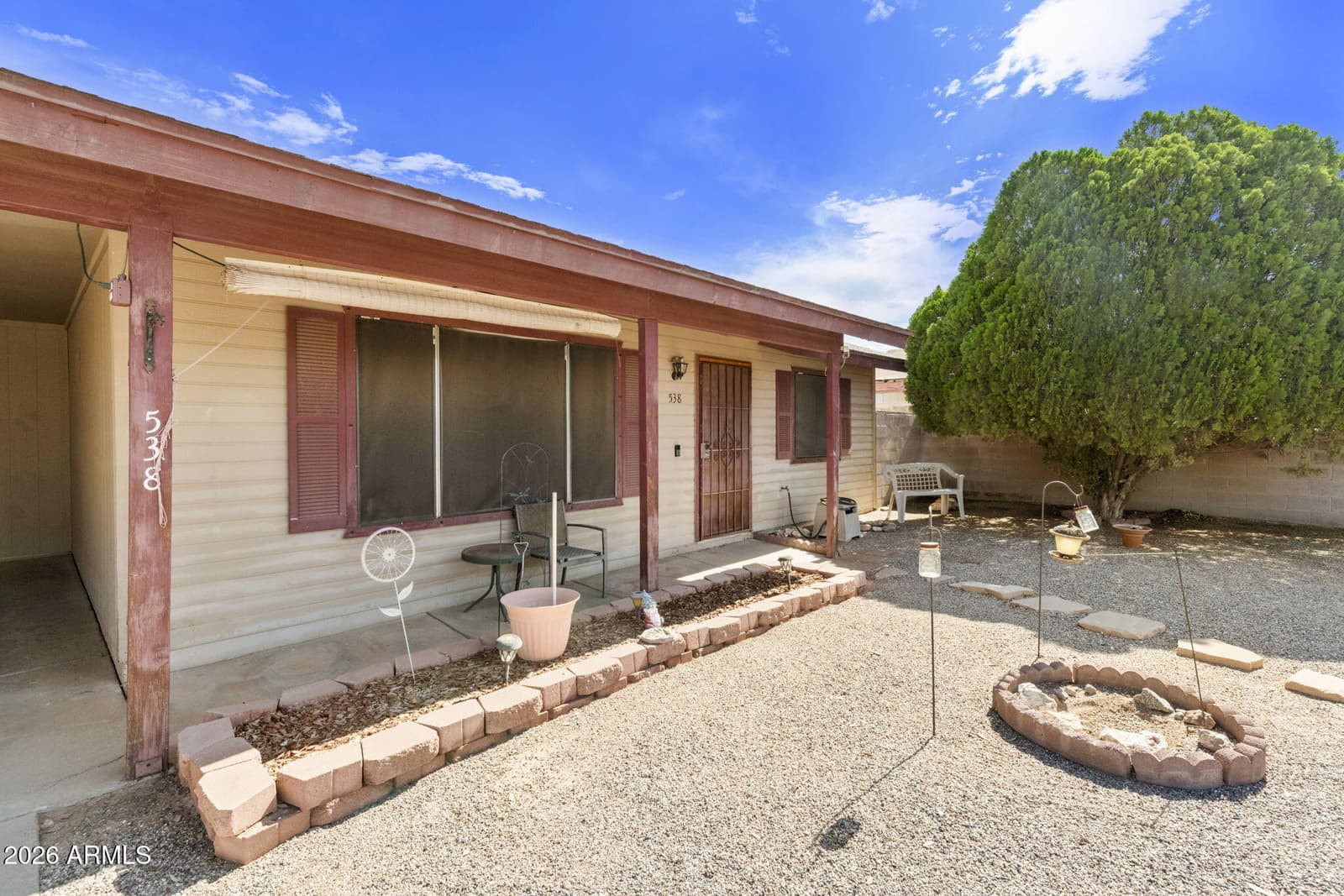 538 E Friar Avenue, Apache Junction, AZ 85119 — photo 2 of 21
