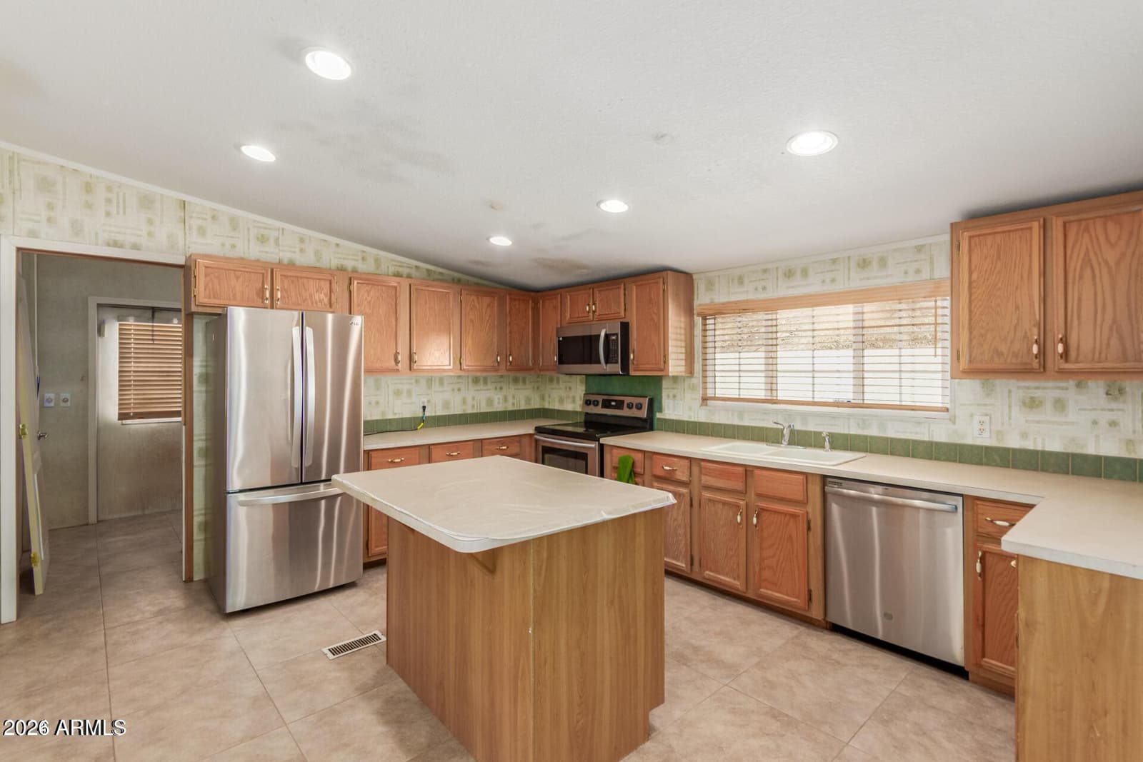 46908 N 27th Avenue, New River, AZ 85087 — photo 11 of 24
