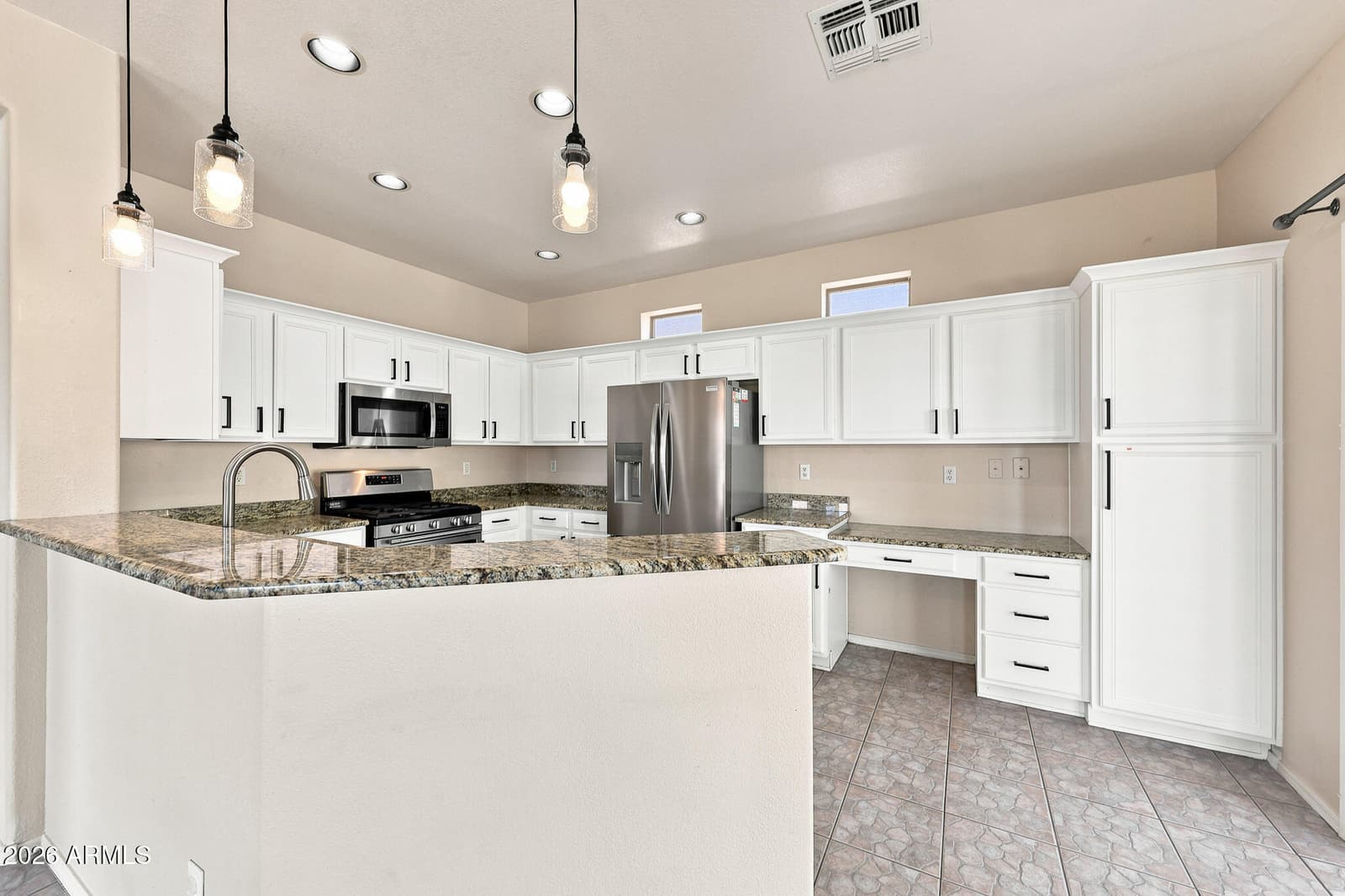 10828 W Monte Vista Road, Avondale, AZ 85392 — photo 16 of 40