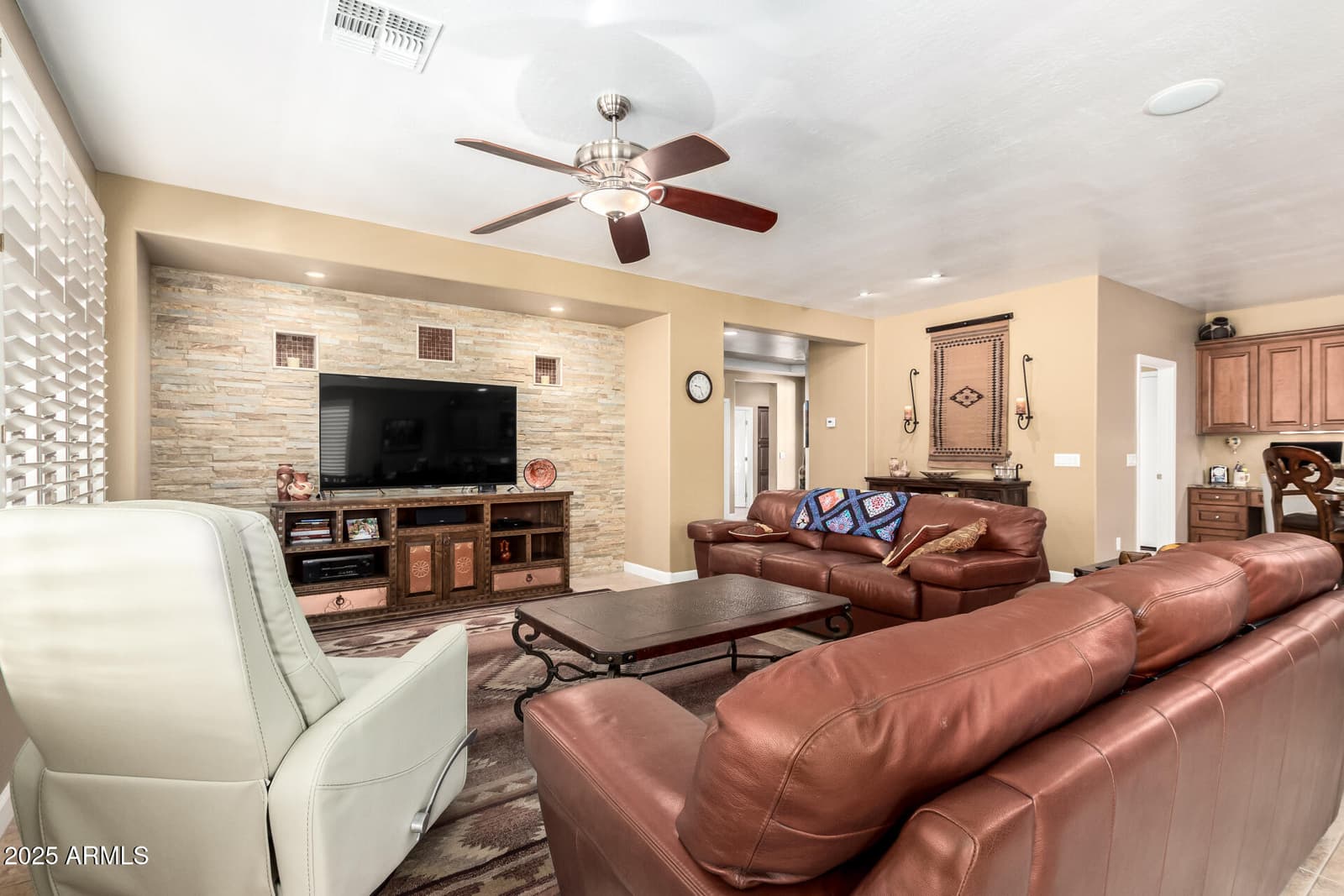 5381 N Pioneer Drive, Eloy, AZ 85131 — photo 11 of 52