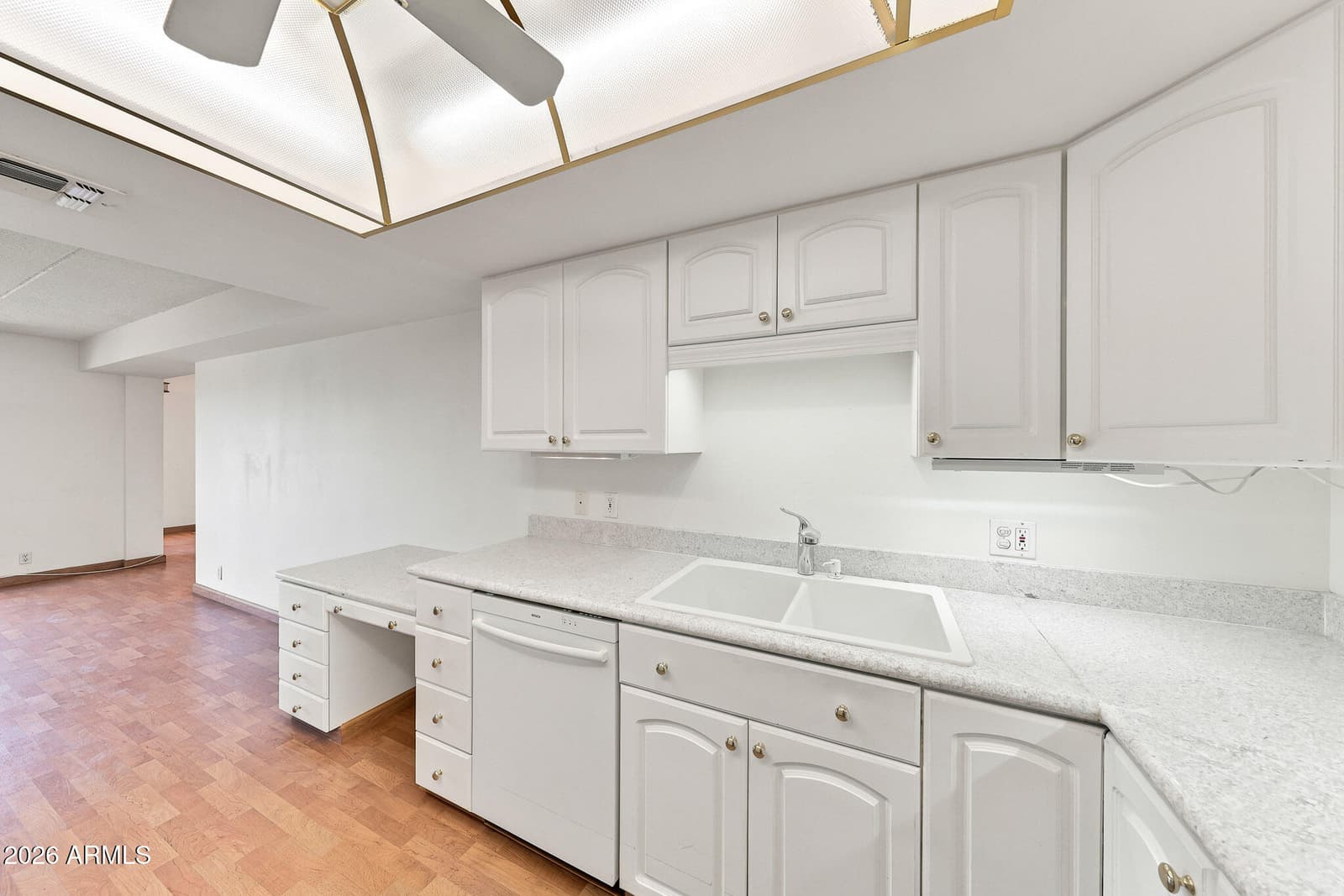 7820 E Camelback Road 311, Scottsdale, AZ 85251 — photo 12 of 46