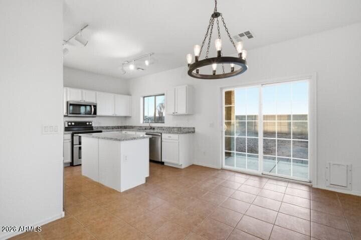 19800 N Toledo Avenue, Maricopa, AZ 85138 — photo 9 of 62